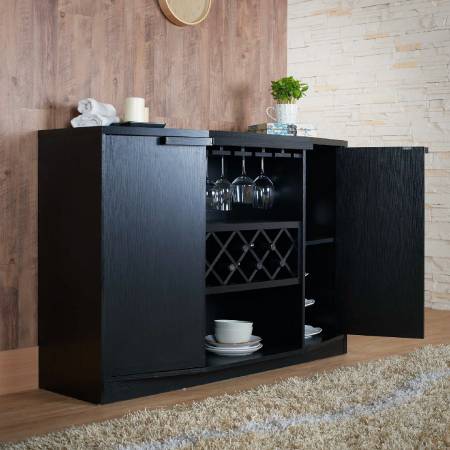 3 rétegű, nyitott stílusú borhűtő.